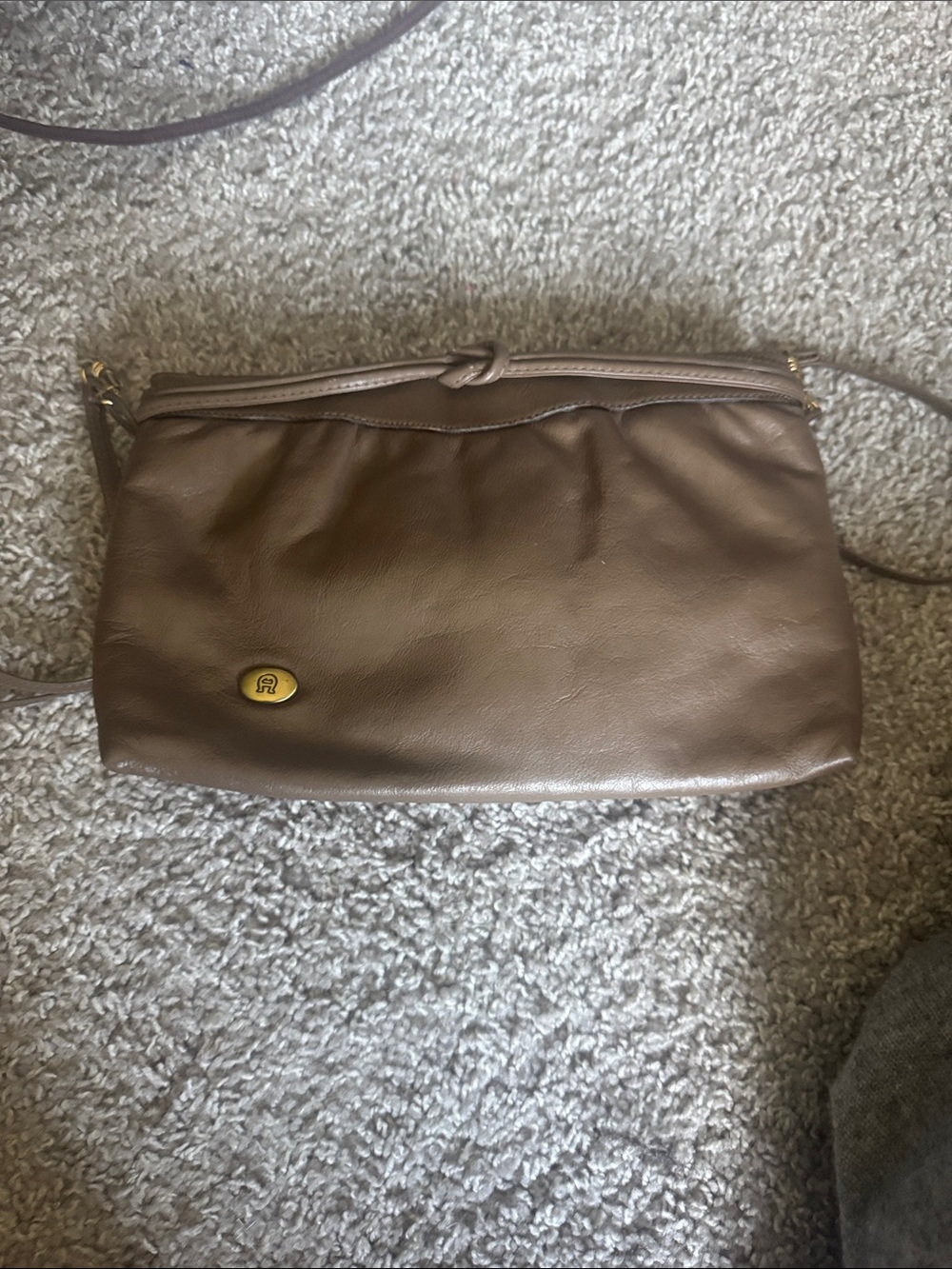 Vintage Etienne Aigner Genuine Leather Taupe Convertible Shoulder Bag Clutch